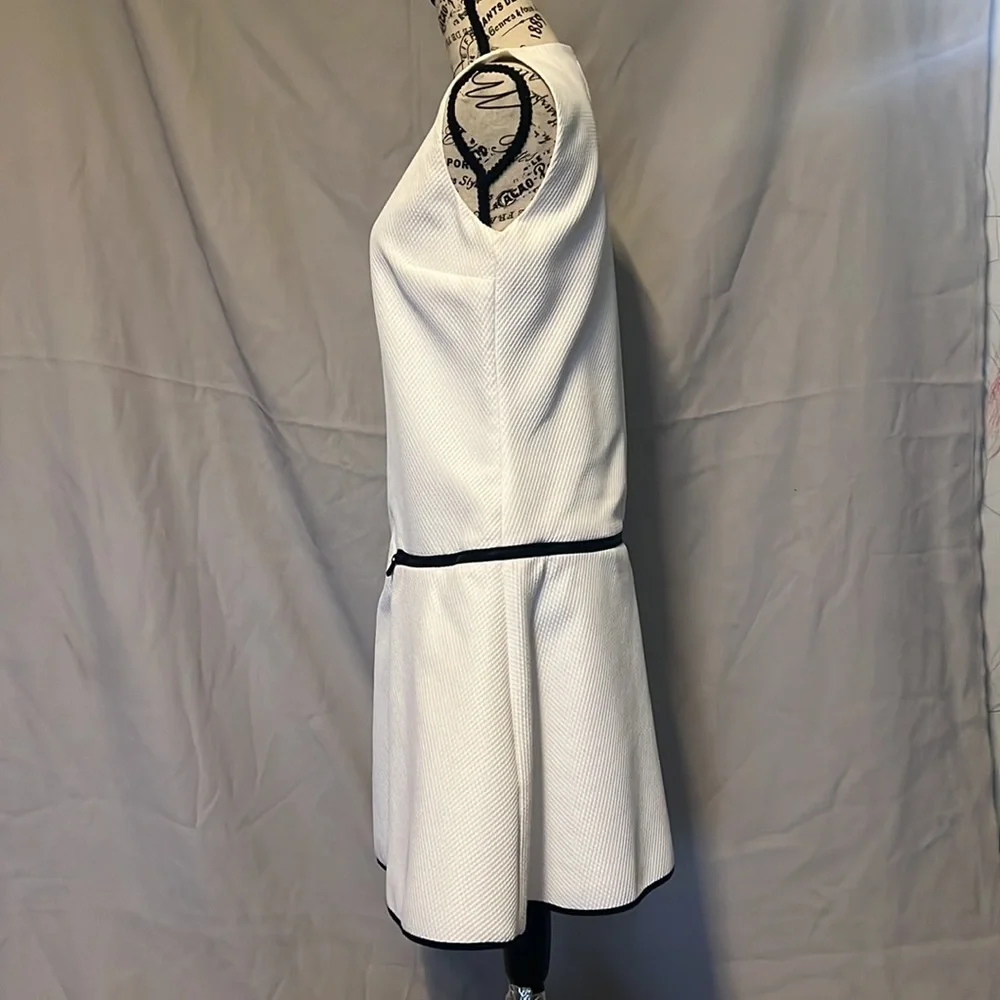 Victoria Beckham White Mini A-line Sleeveless Dress - Picture 3 of 8